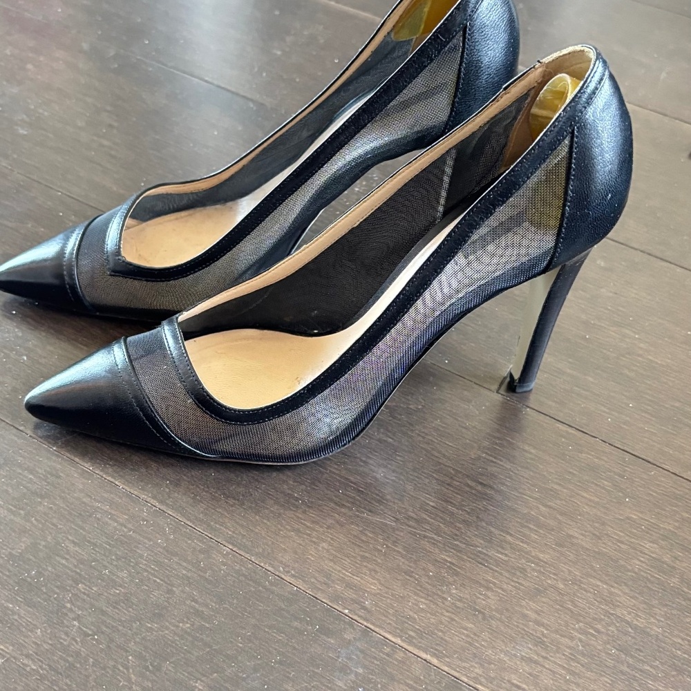 Armani pumps black leather with mesh